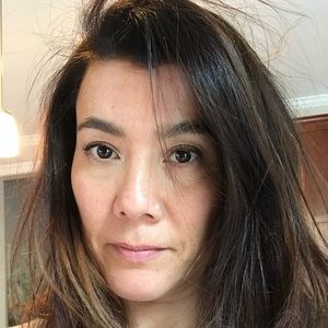 Meet your Posher, Naya